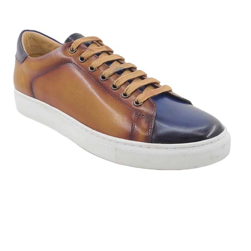 Carrucci Calfskin Leatherr Dress Sneakers Men’s size EU 41 pre-owned